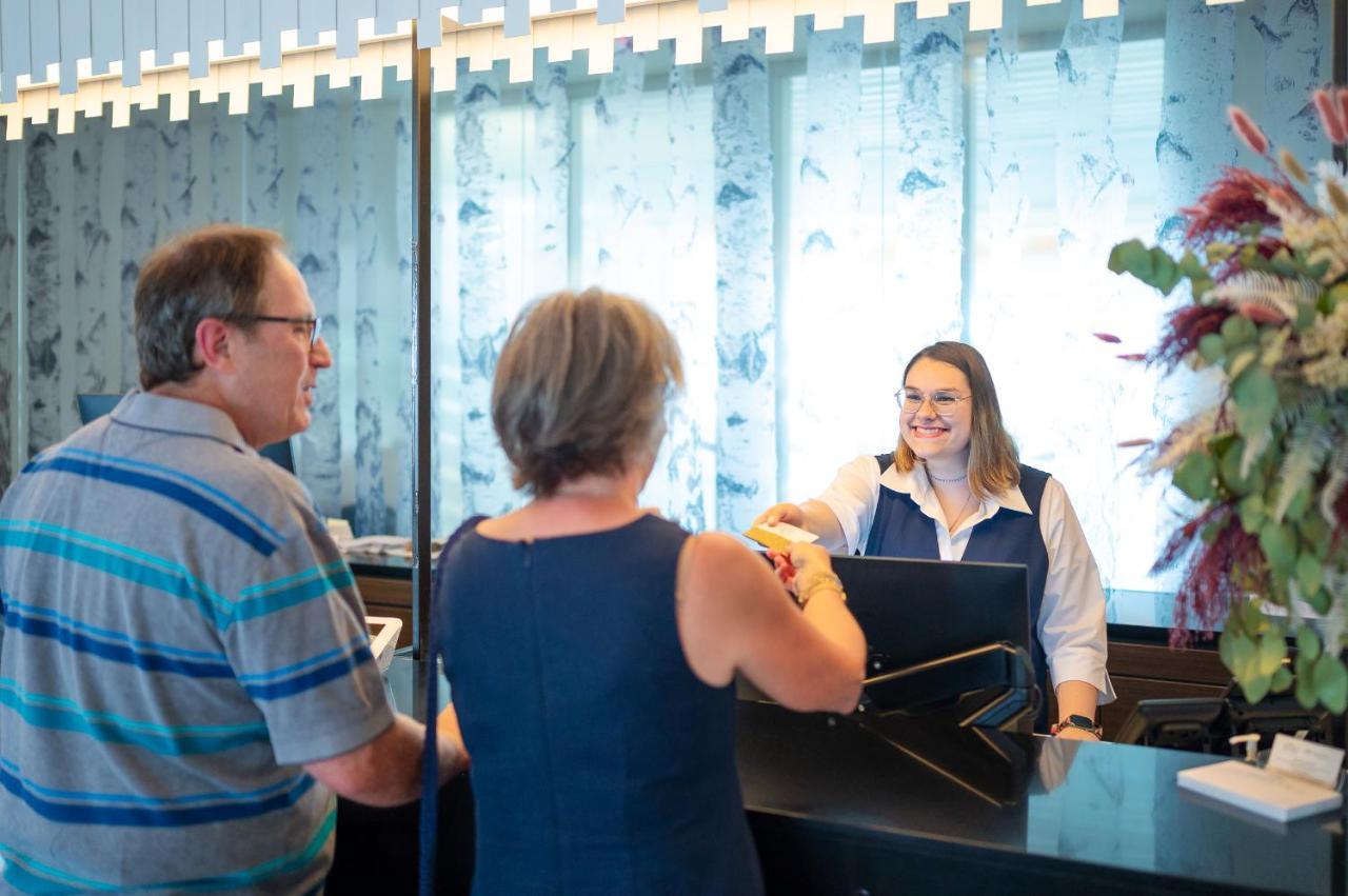 Rodd Miramichi Hotel Екстериор снимка