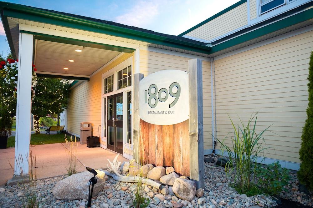 Rodd Miramichi Hotel Екстериор снимка