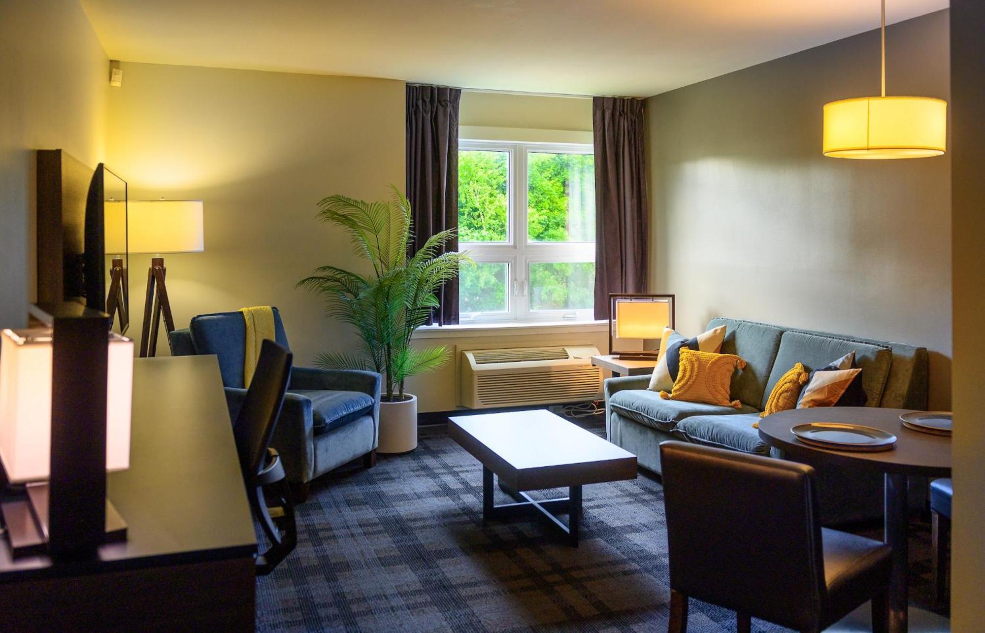 Rodd Miramichi Hotel Екстериор снимка