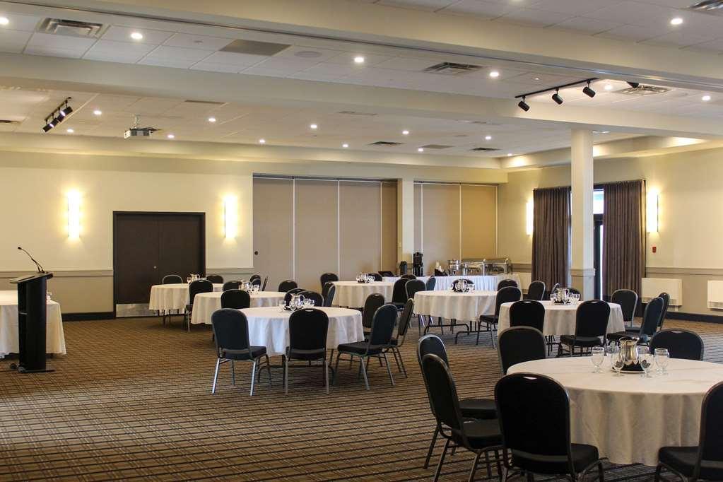 Rodd Miramichi Hotel Съоръжения снимка