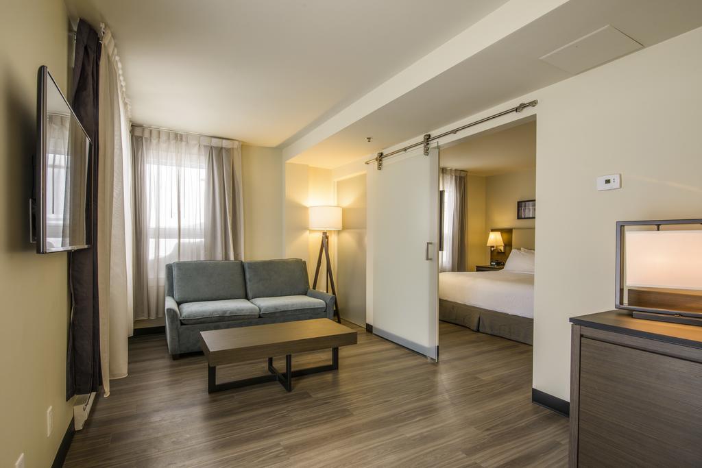 Rodd Miramichi Hotel Екстериор снимка